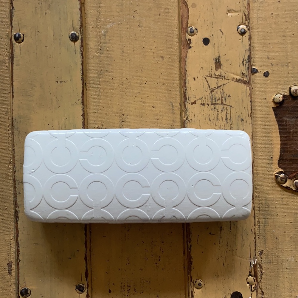 COACH SIGNATURE LOGO HARD GLASSES SUNGLASSES CASE